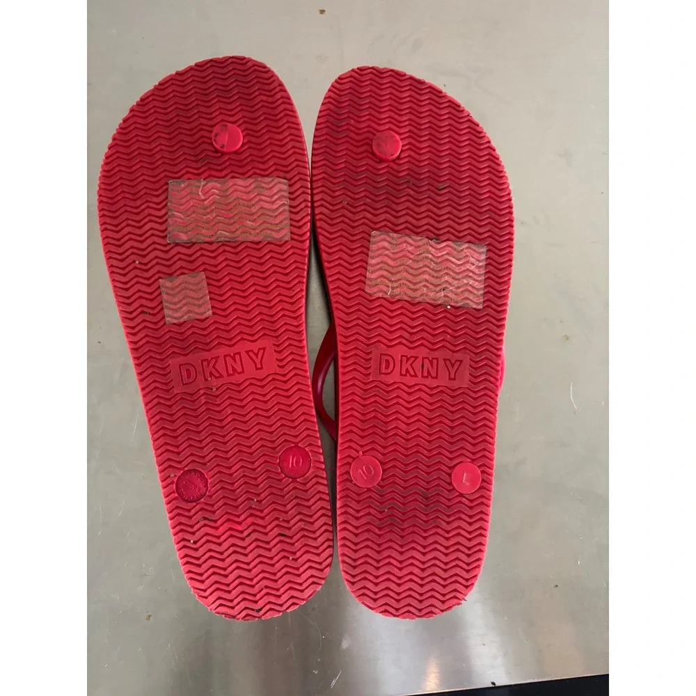 DKNY Margot Hot Pink Tan Flip Flop Sandals Womens Size 10‎ Logo Hardware